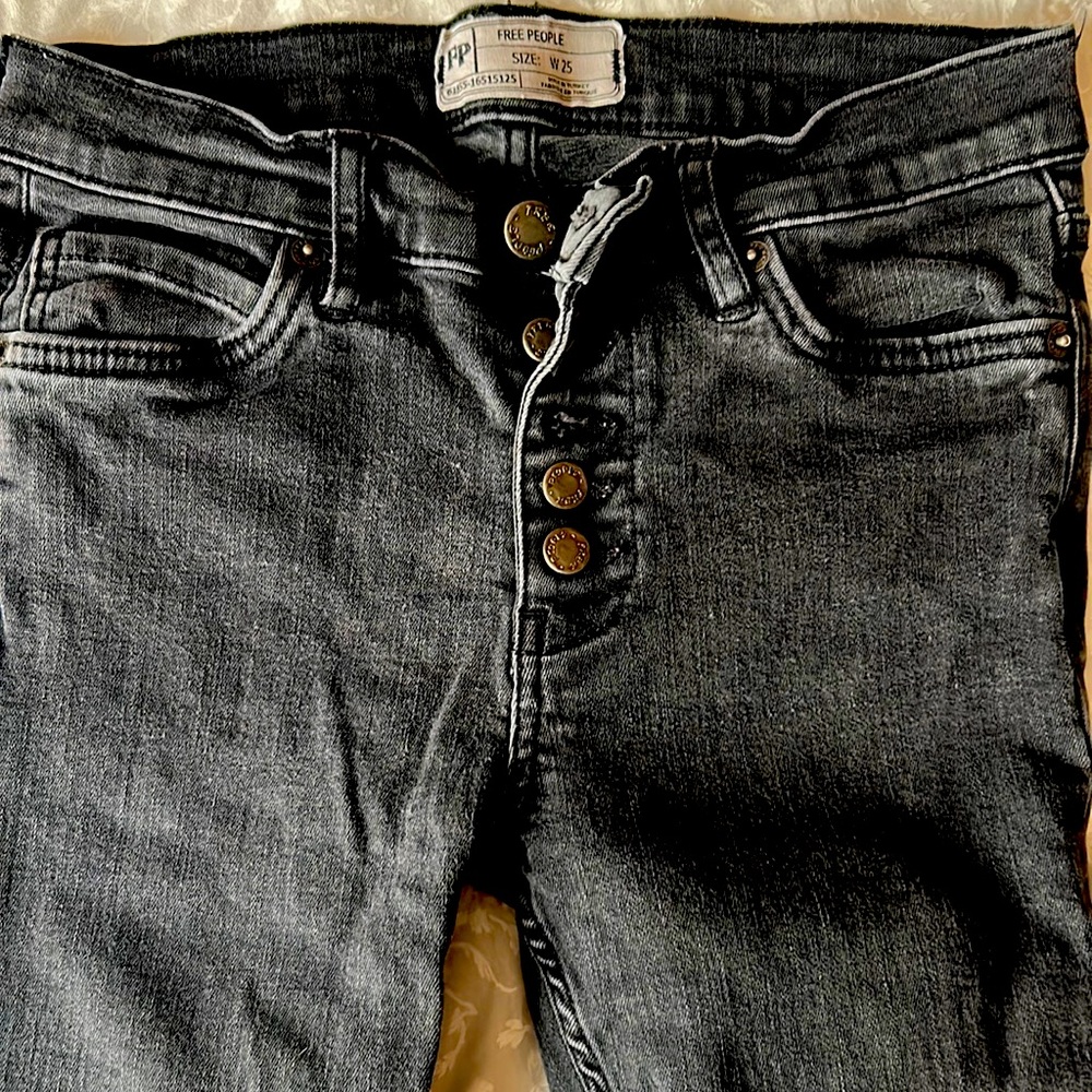 FREE PEOPLE black jeans size 25